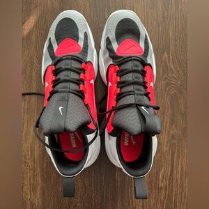 Nike Air Max Alpha Savage 'Laser
Crimson' men’s 13